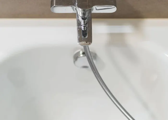 Apartmán Shiny With Balcony & Private Parking Bratislava